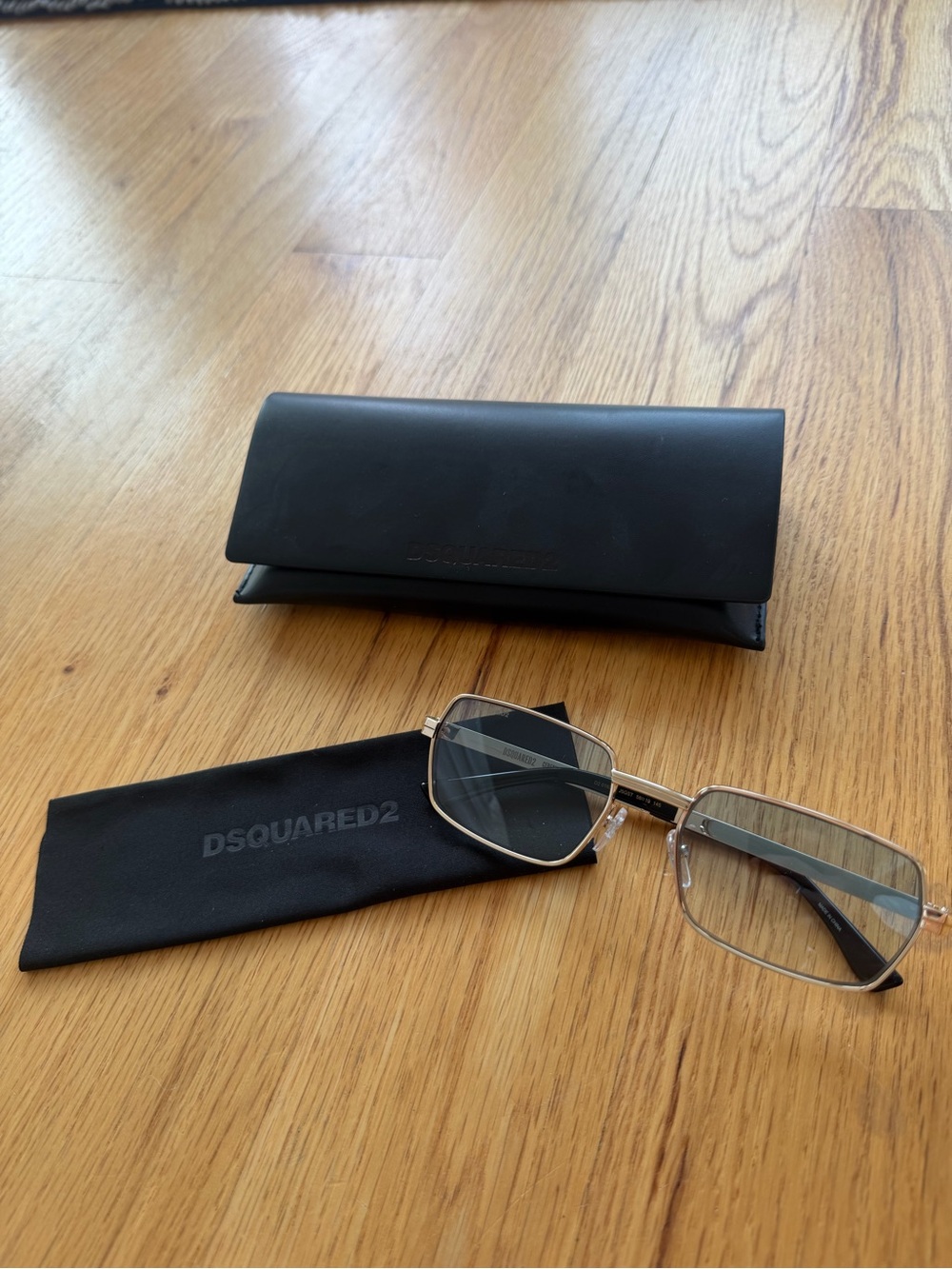 Dsquared2 Eyewear Rectangular Frame Sunglasses - Picture 8 of 8